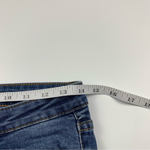 OBEY mid rise skinny jeans women size 28 - Picture 8 of 10